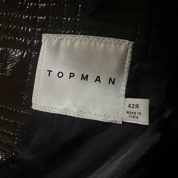 Men's Brown Textured Quilted Blazer - Picture 6 of 6